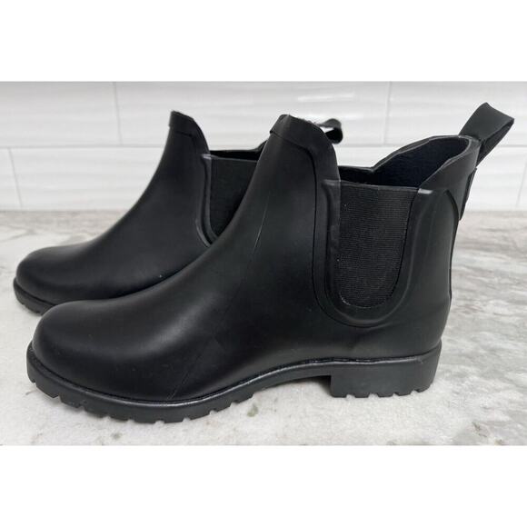 Stuart Weitzman Black Rubber Chelsea Boots Booties Size 8B - Picture 5 of 10